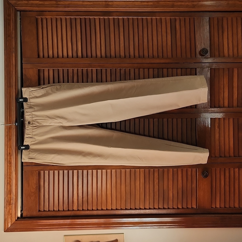 Haggar Men's Khaki Dress Pants